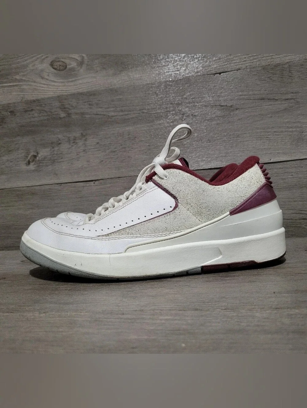 Air Jordan 2 Retro Low 'Cherrywood' Men's Size 10.5 Shoes DV9956-103